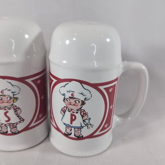 Campbell's Soup 1990 Kids Salt & Pepper Shaker Red White Vintage Ceramic - Picture 2 of 11